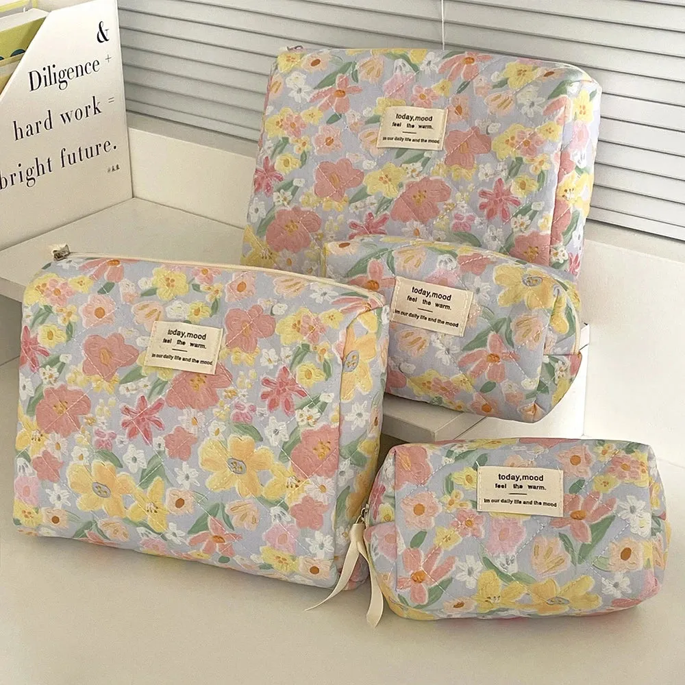 🌸 Kawaii Vintage Flower Handbag 💖 Quilted Cosmetic Travel Organizer 🌼 Mini Pouch for Makeup & Lipstick ✨