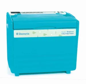 3 Way F400 Chescold Dometic Fridge or Freezer 39 Litre Gas 240v 12volt - No Longer Available