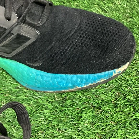 Adidas Ultraboost 22 Black Multi Color Gradient 10