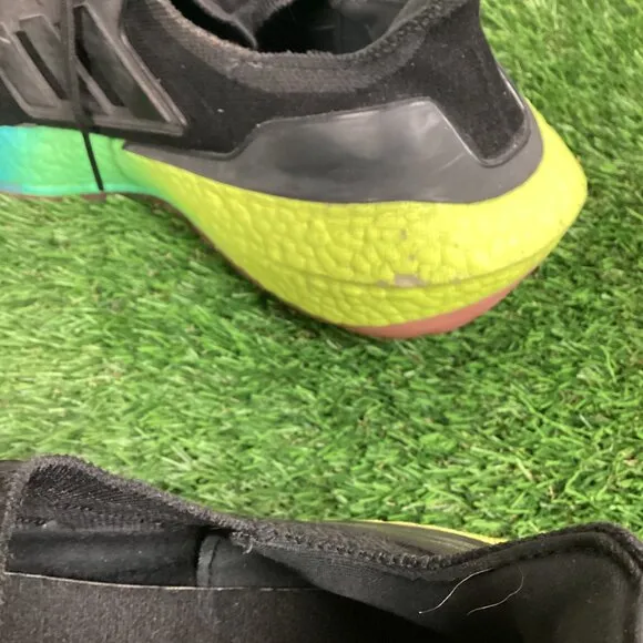 Adidas Ultraboost 22 Black Multi Color Gradient 10