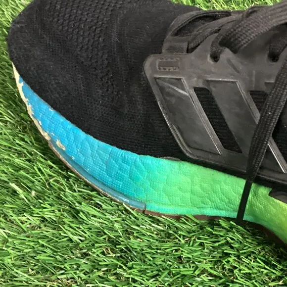 Adidas Ultraboost 22 Black Multi Color Gradient 10