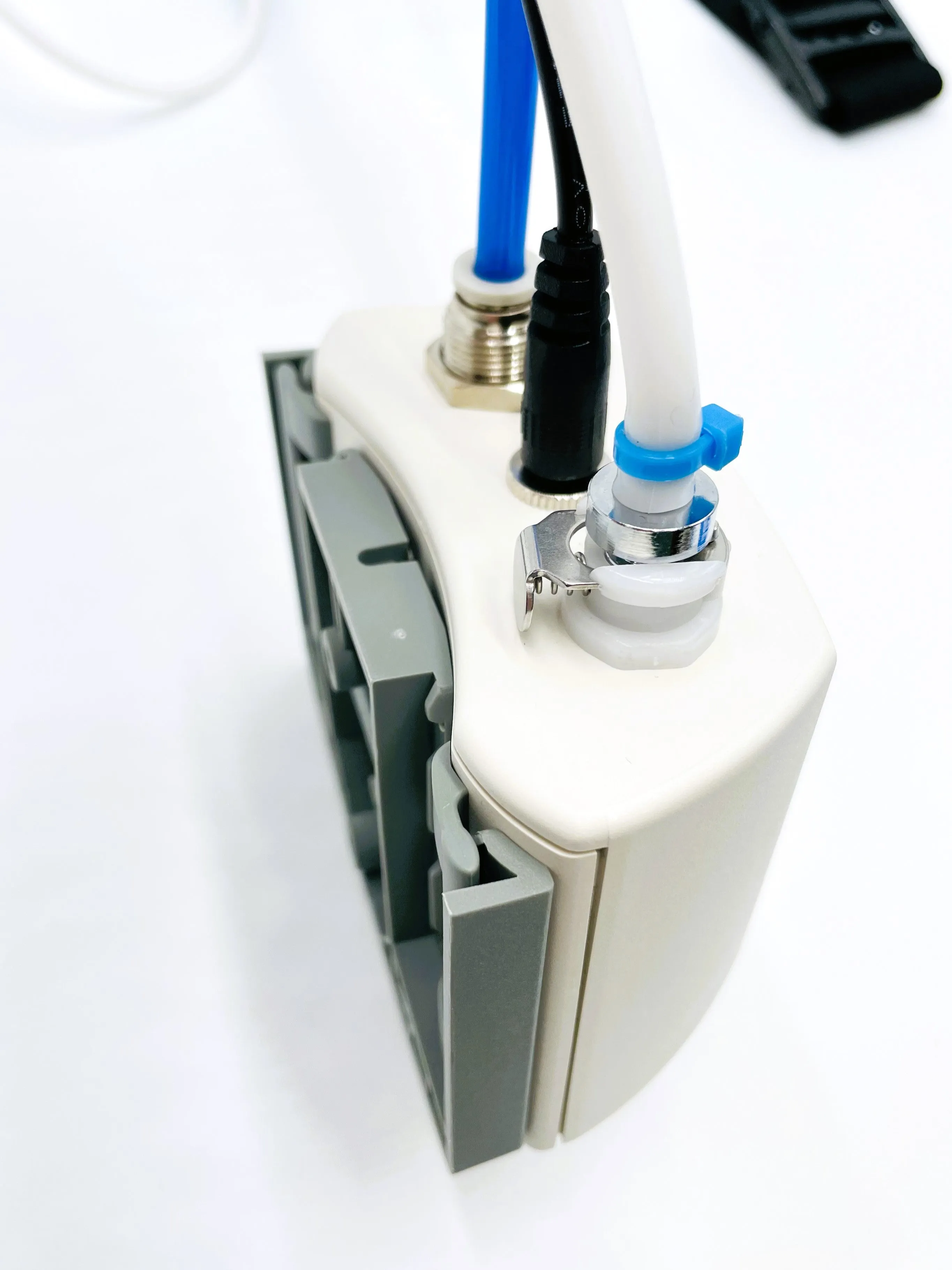 AVI Mounting Clip