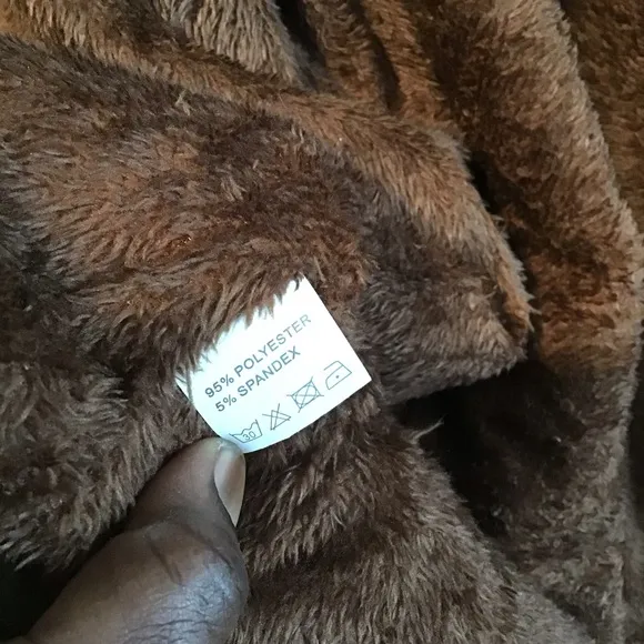 Beyove Faux Fur Lined, Hooded Winter Jacket Coat Size XL Preowned