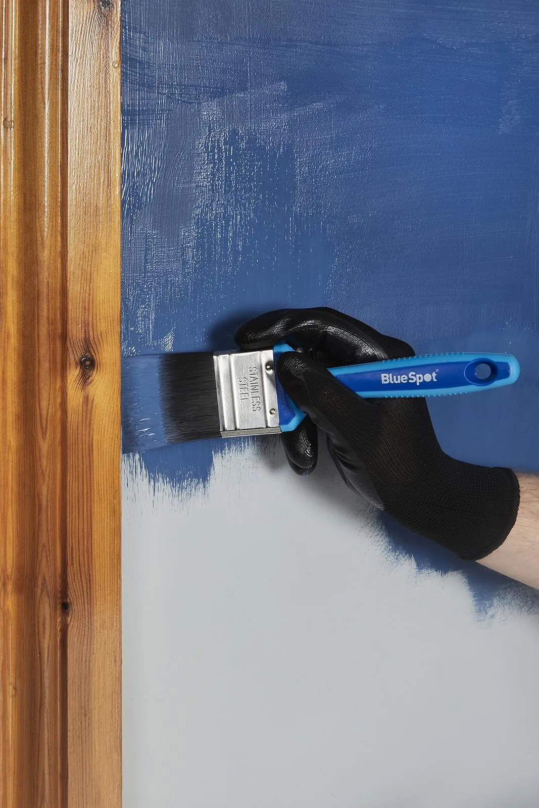 BlueSpot Synthetic Paint Brush with Soft Grip Handle 100mm (4")