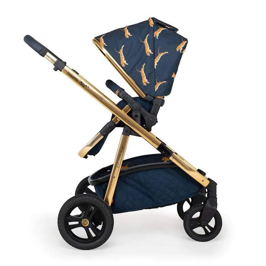 Cosatto Wow Continental Pushchair/Pram and Accessories On The Prowl