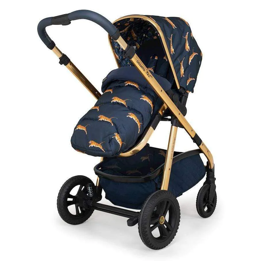 Cosatto Wow Continental Pushchair/Pram and Accessories On The Prowl