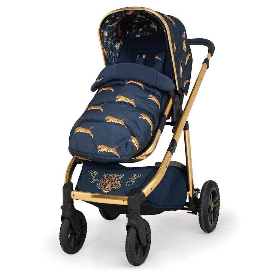 Cosatto Wow Continental Pushchair/Pram and Accessories On The Prowl