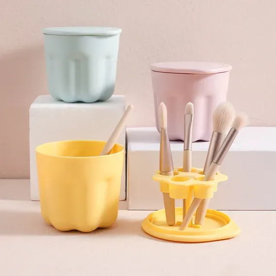 Cosmetic Brush Cleaning Cup