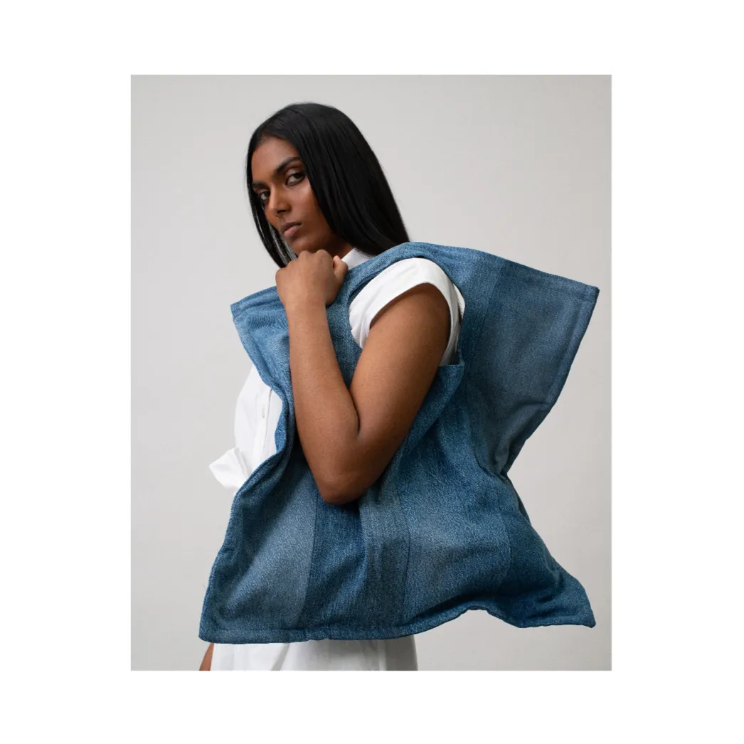 Crush Tote Bag