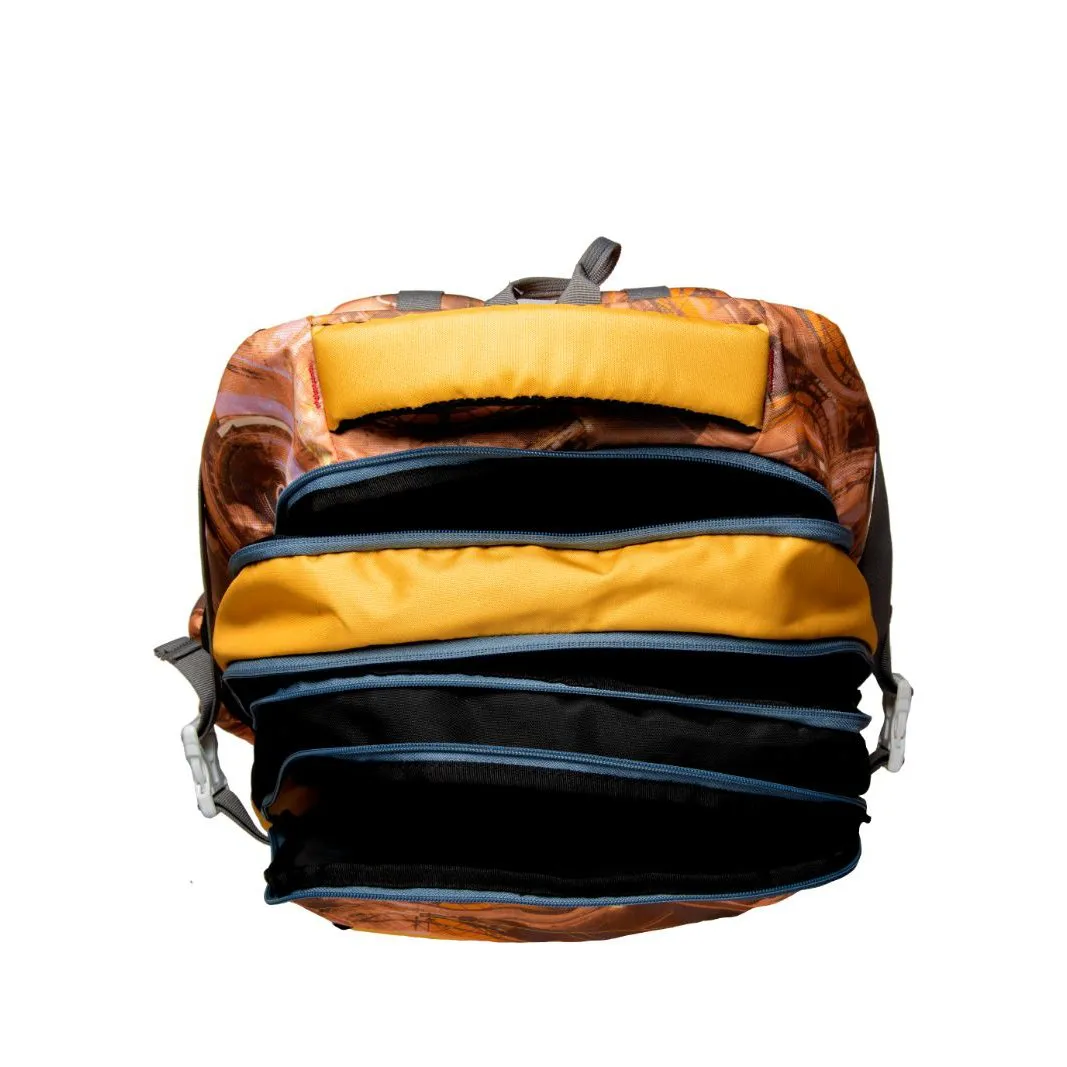 Daigonal Yellow