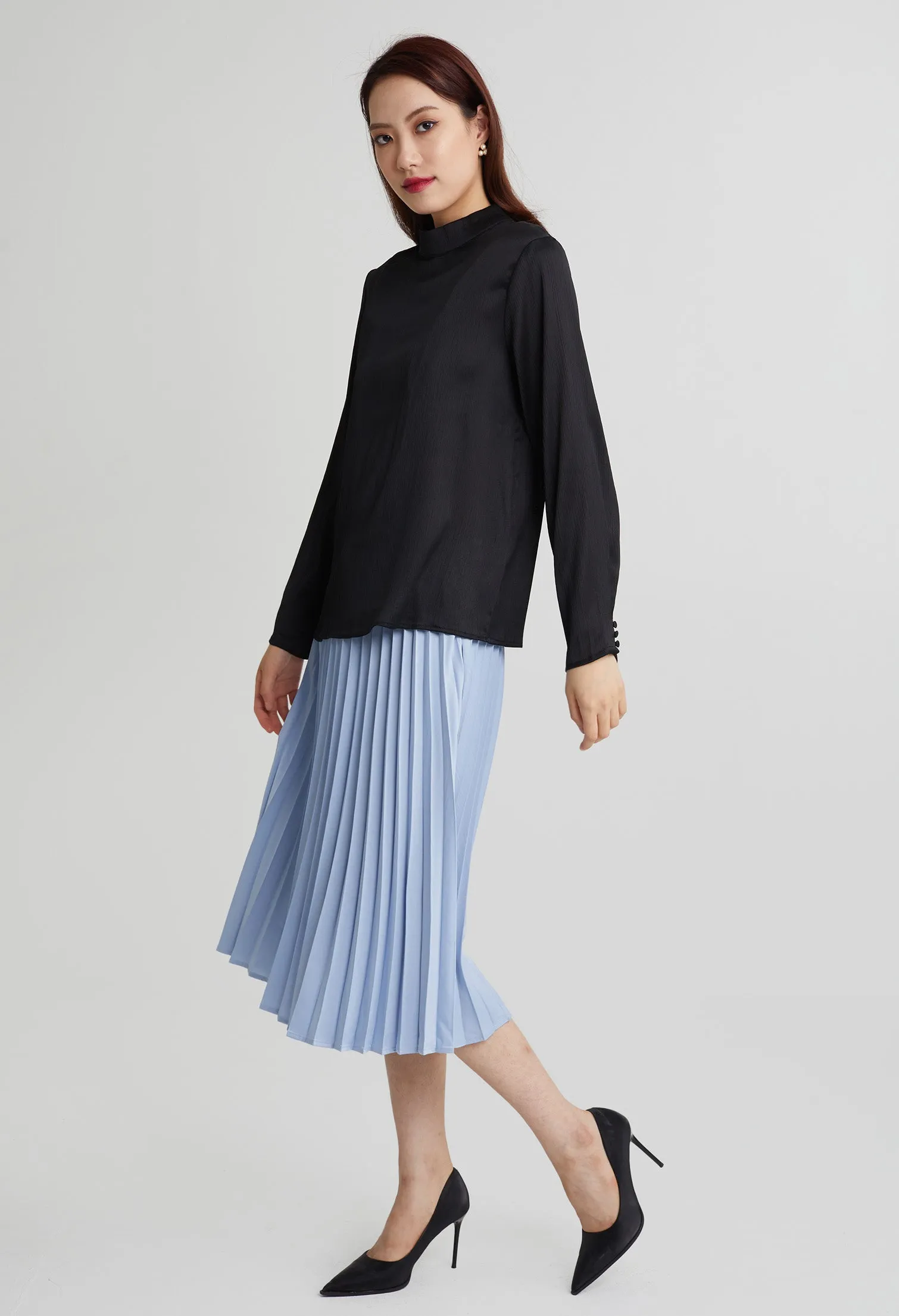 Double Lining Mock Neck Top