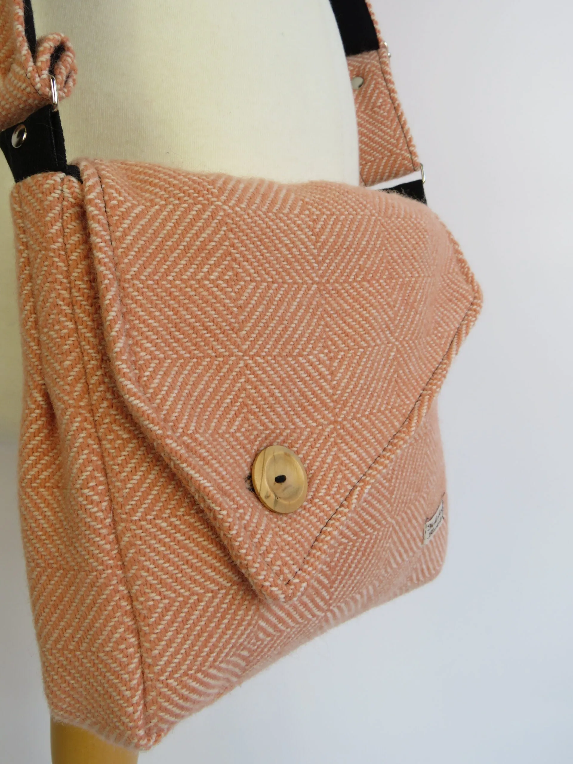 Handmade 100% Wool Bag