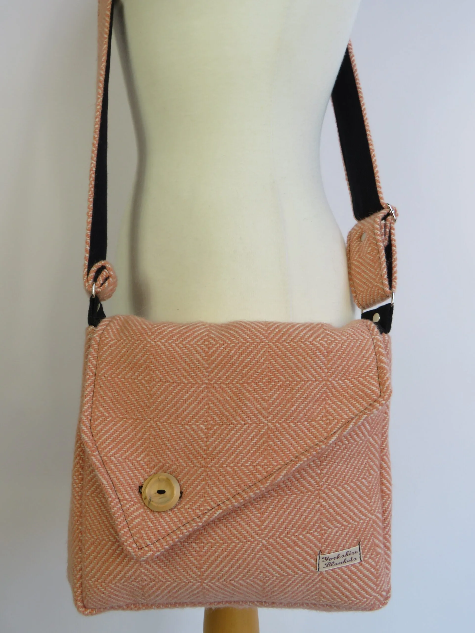 Handmade 100% Wool Bag