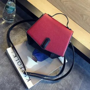 House-Shaped Bag