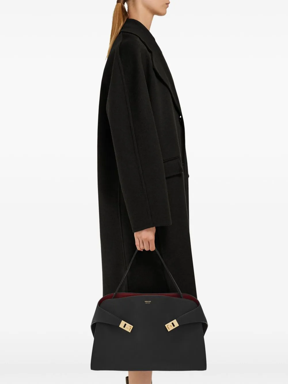 Hug medium leather tote bag