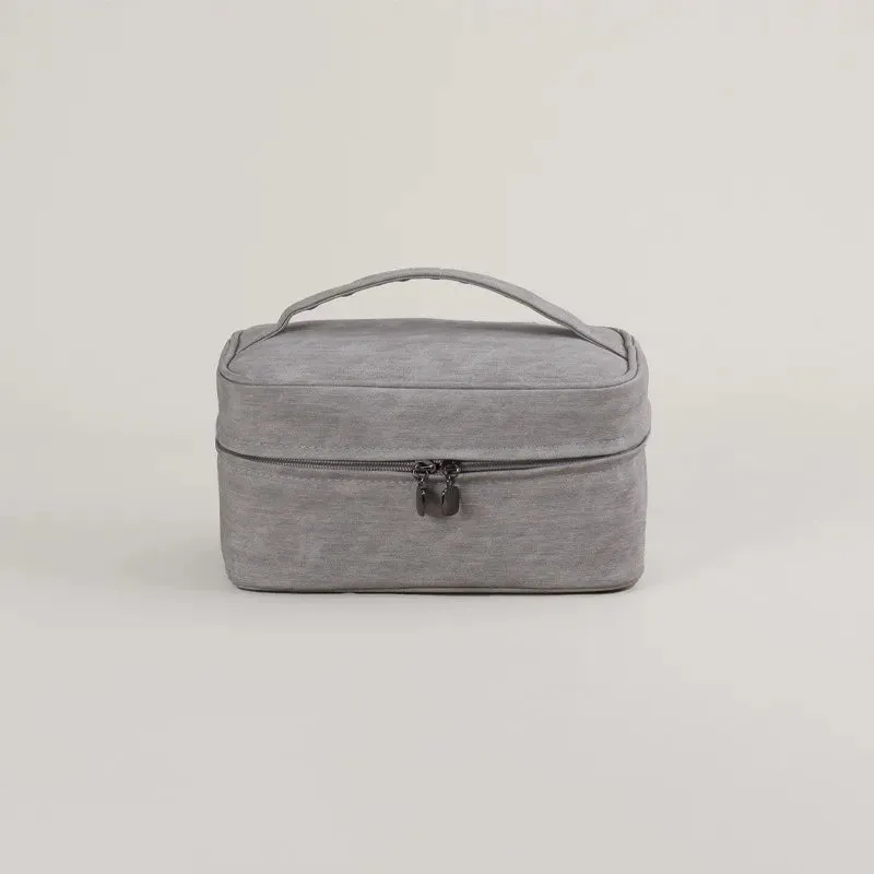 Judith | Stylish Cosmetic Bag with Large Capacity