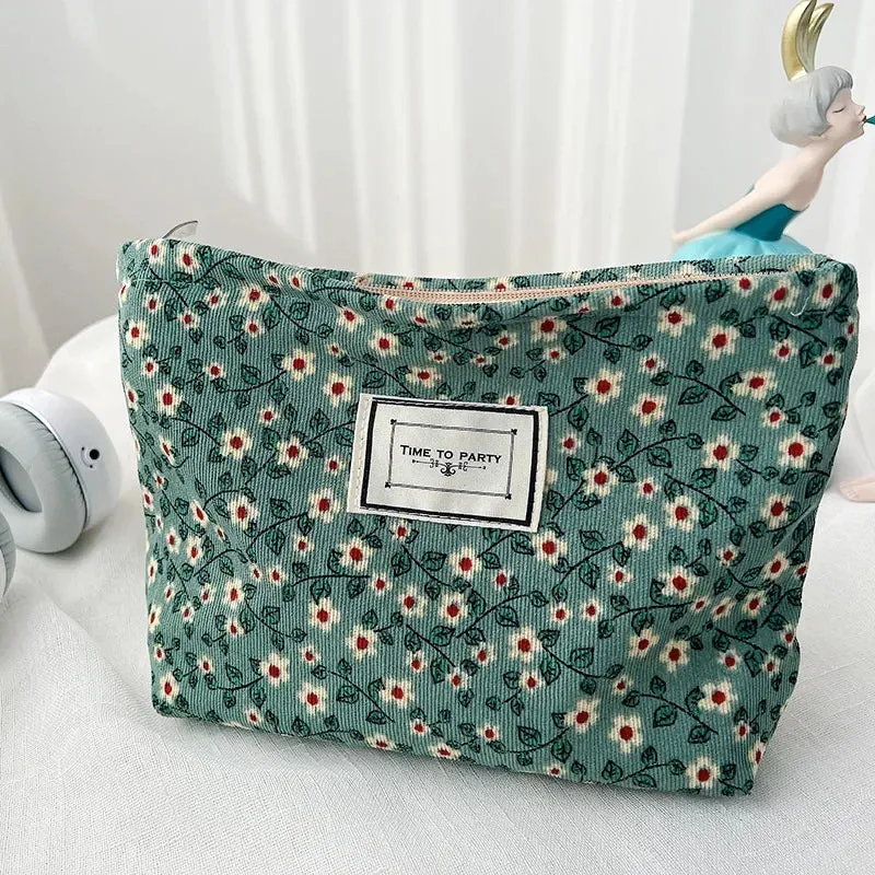 Kawaii Corduroy Flower Makeup Pouch 🌸✨ | Adorable Travel Cosmetic Bag for Students 🎀💄 | Stylish Lipstick & Brush Organizer 💖