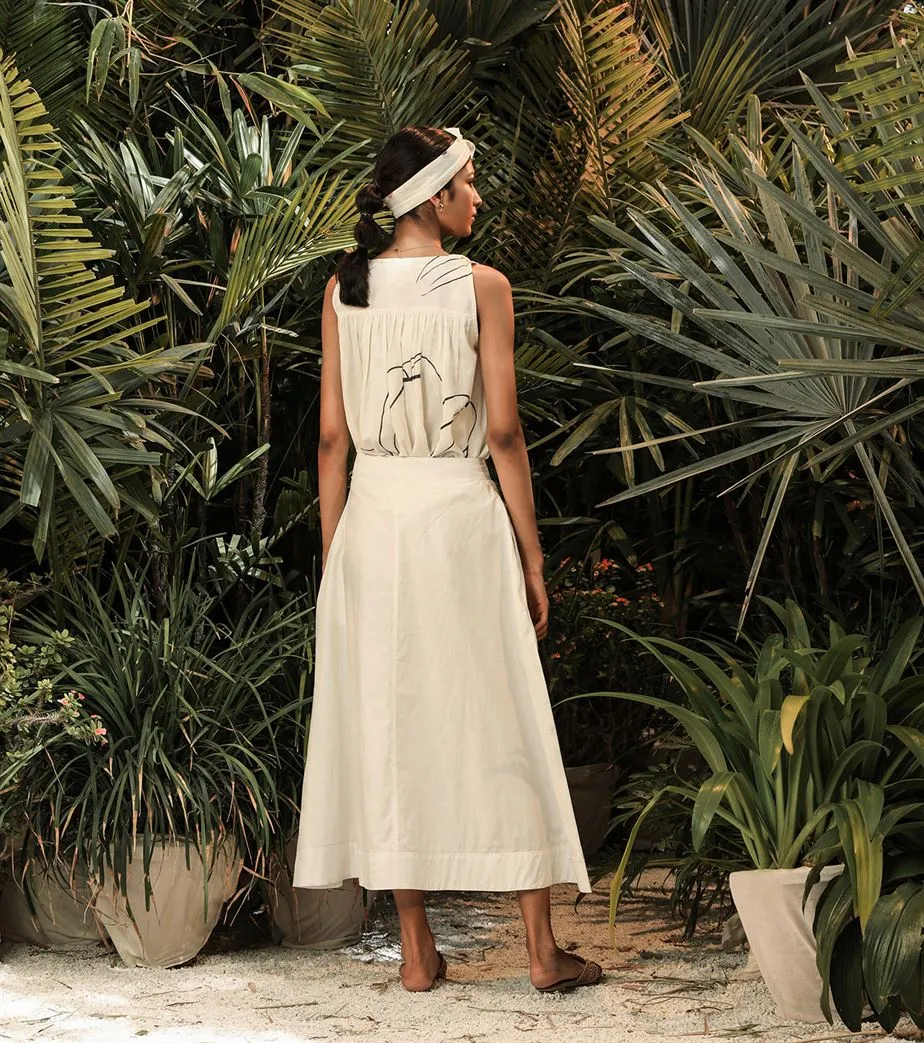 Khara Kapas   -   White skirtTrumpet Lily White skirt Trumpet Lily - Another Day in Paradise