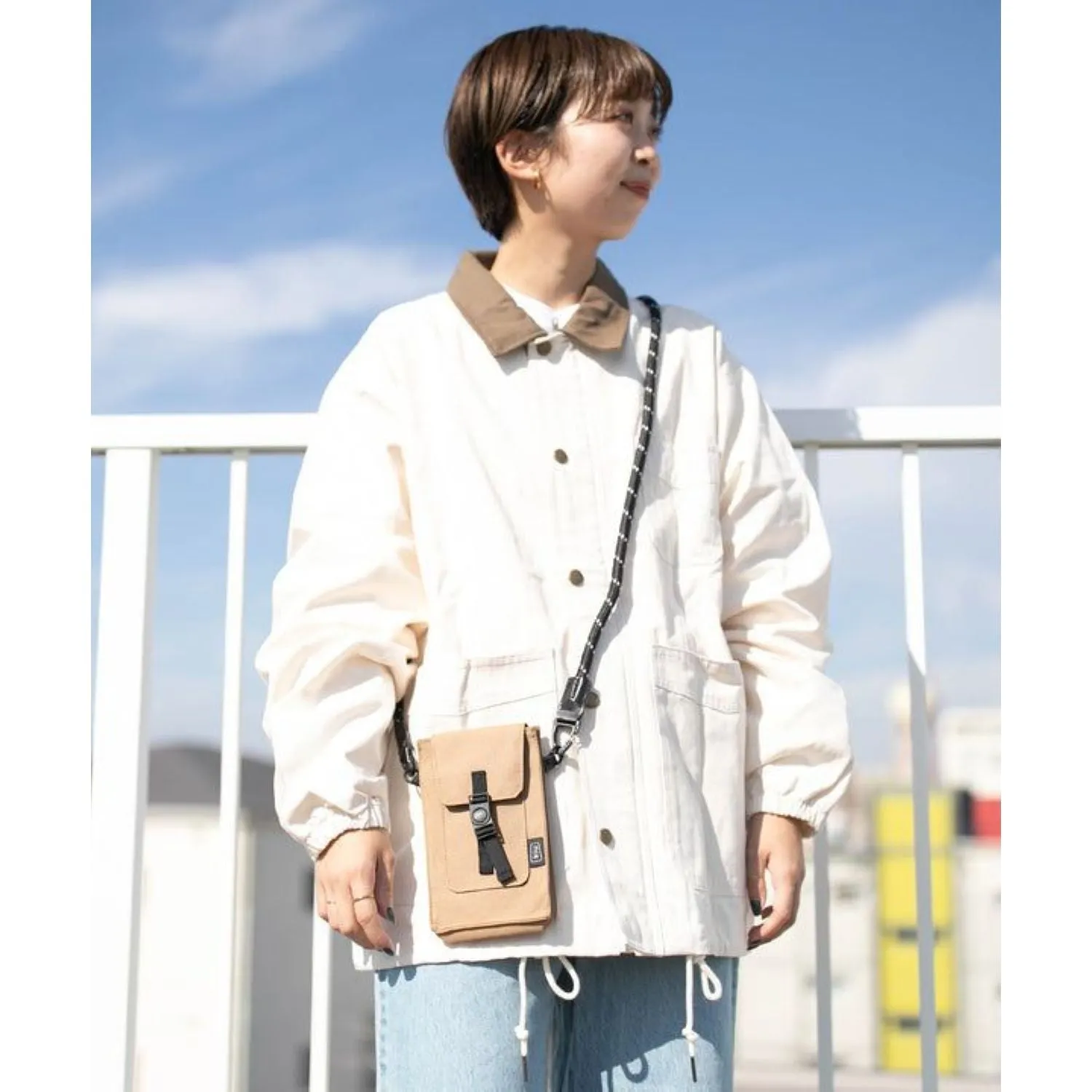 KiU Water Repellent 600D Phone Pouch