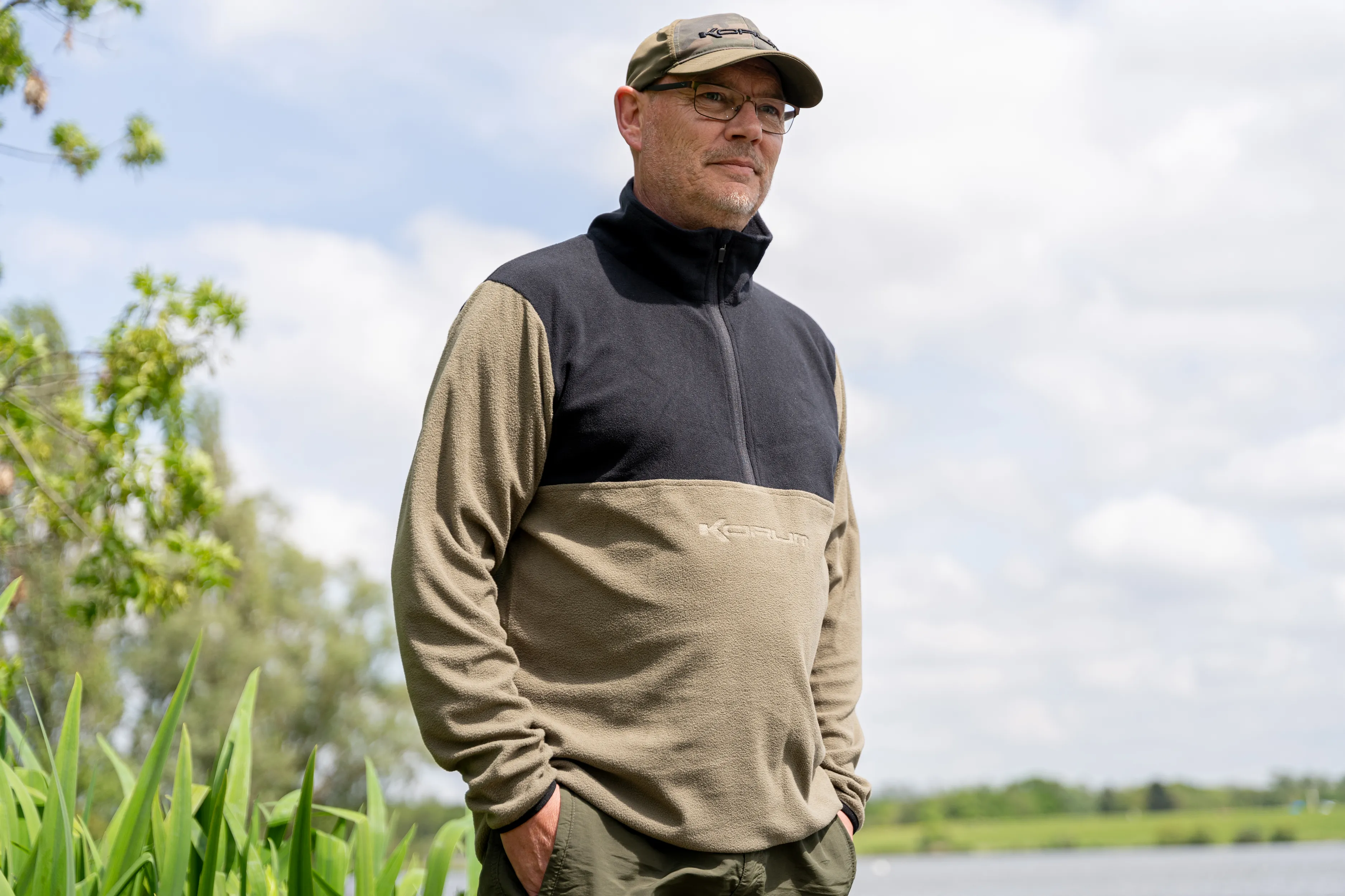 KORUM EMBOSSED MICROFLEECE