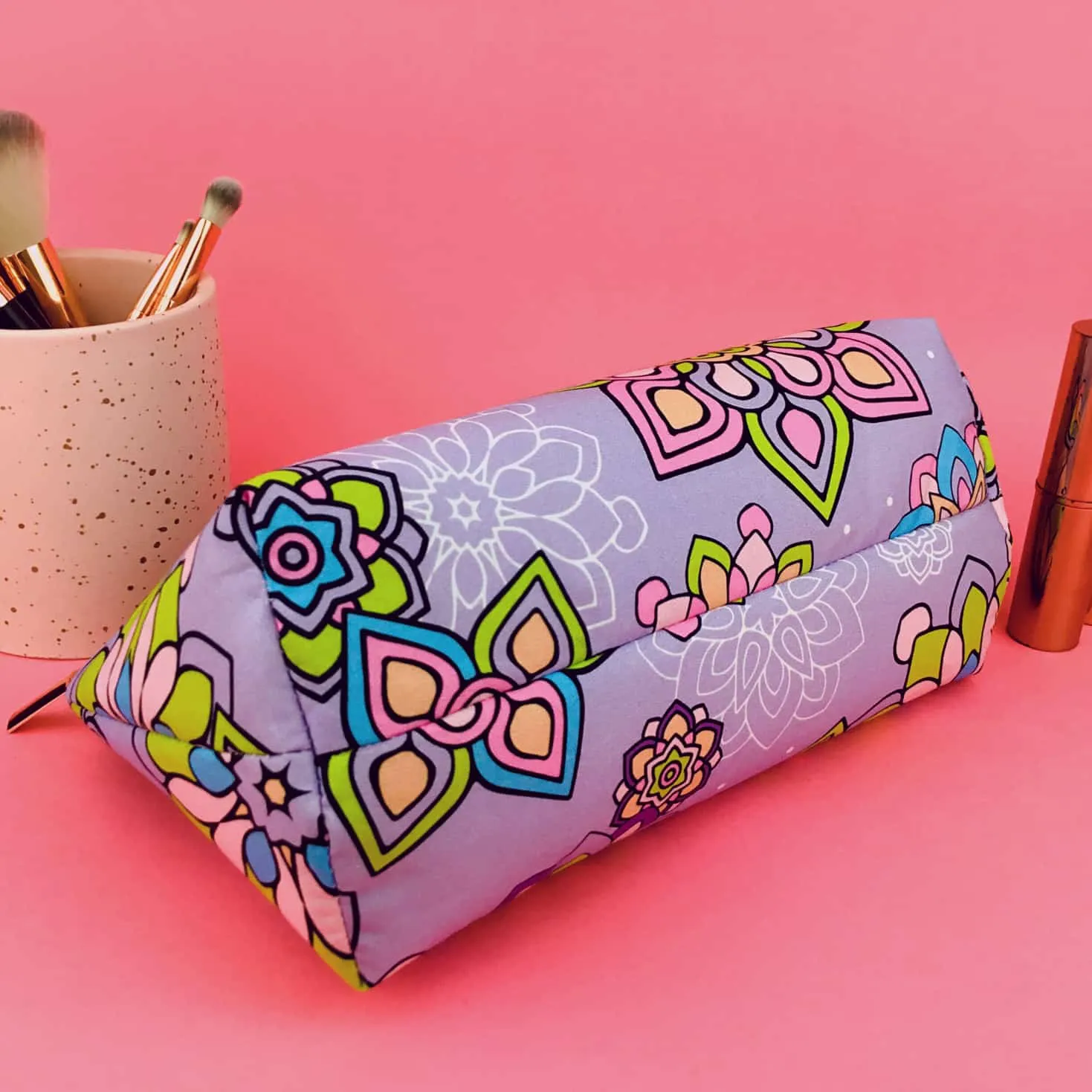 Mandala Magnifica Mauve Medium Makeup Bag.  Exclusive Design.