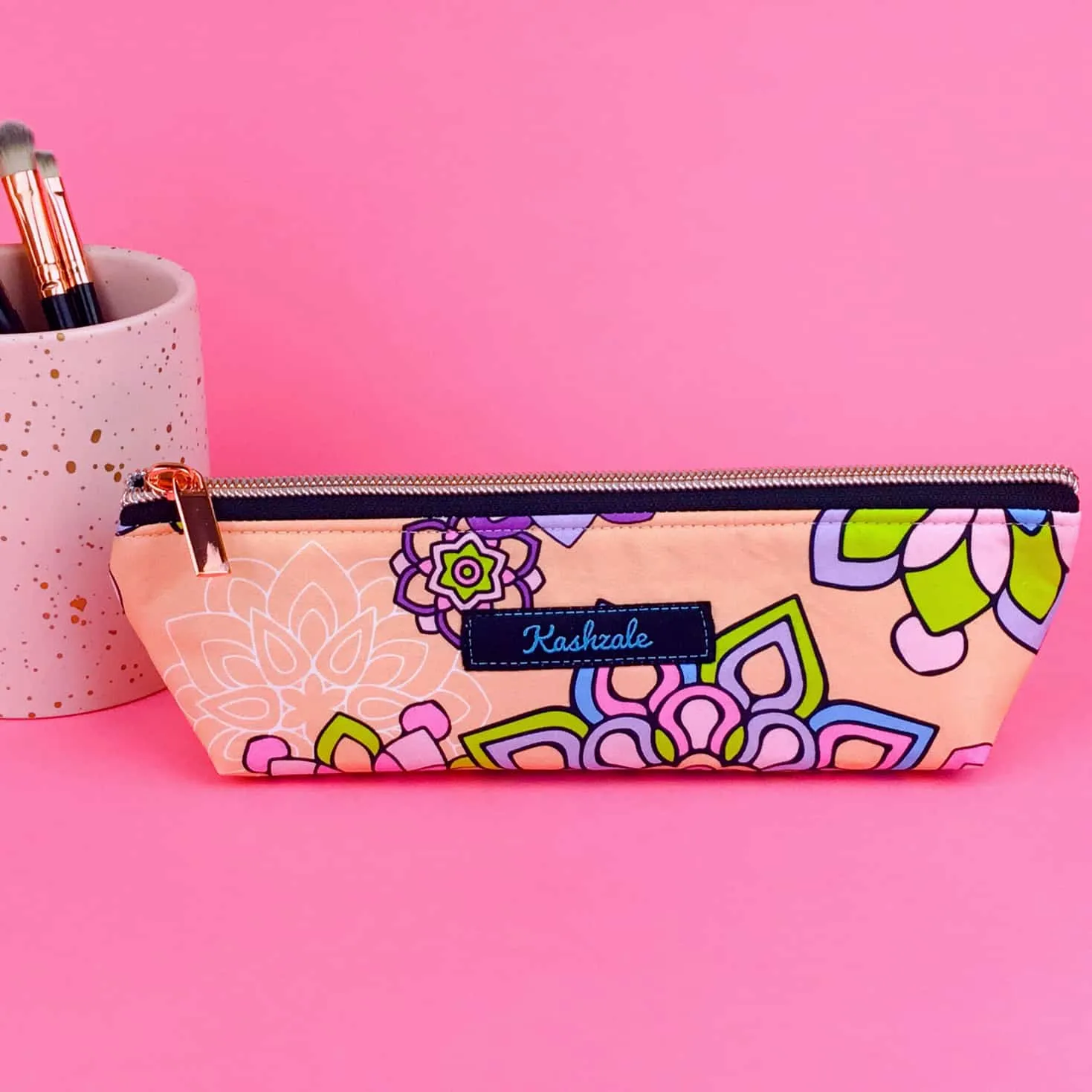 Mandala Magnifica Peach Makeup Brush Bag. Exclusive Design.