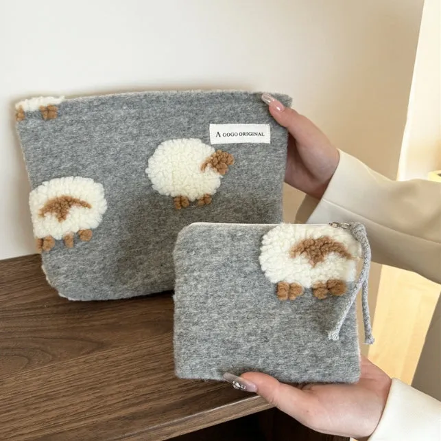 New Woolen and Lamb Wool Cosmetic Bag, Cosmetic Storage Pouch, Inner Pouch, Red Packet Holder, Portable Large-Capacity Handbag. C-241217-3