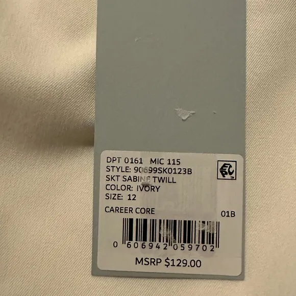 NWT Antonio Melani Sabine Twill Zip BackMini Skirt color Ivory