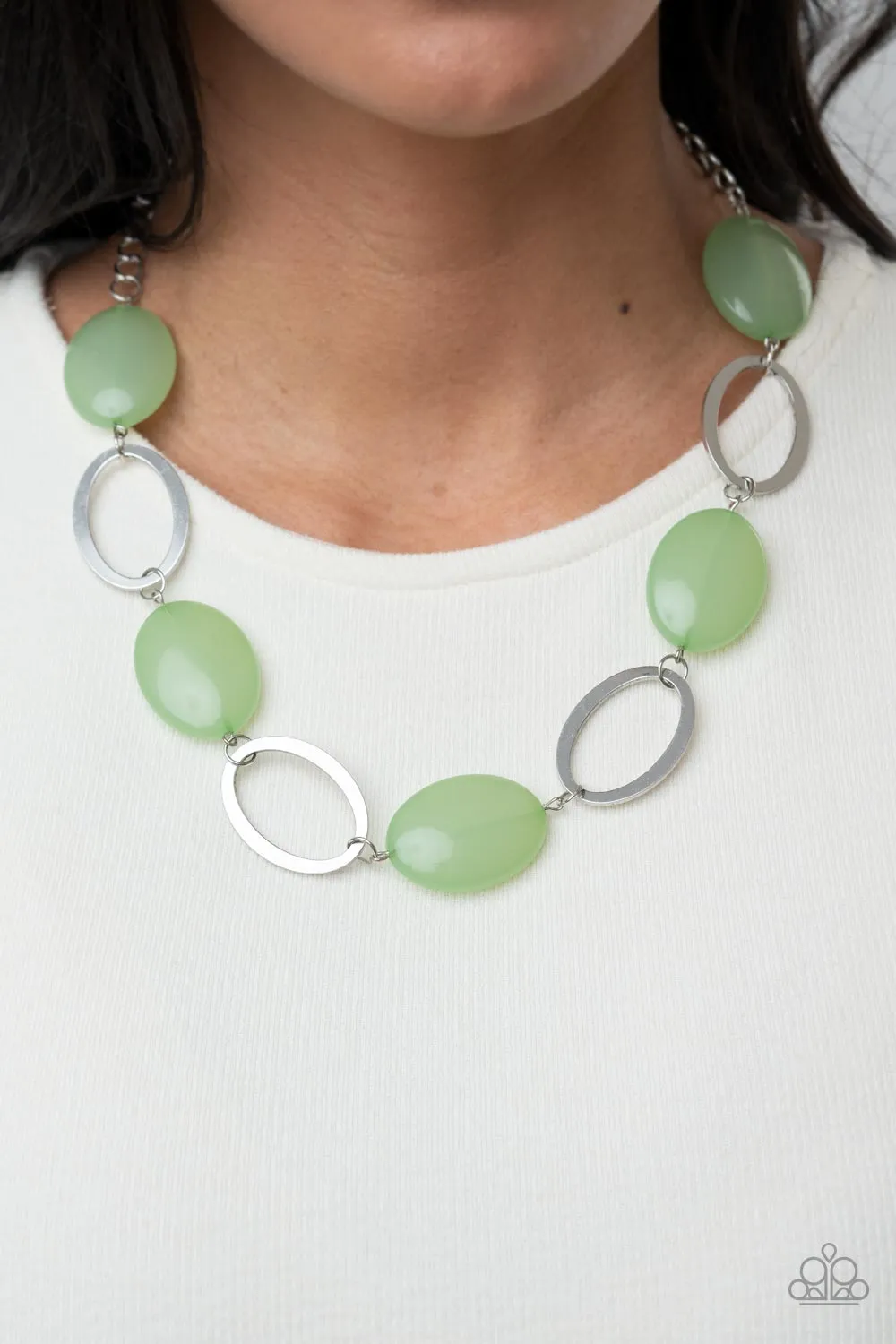 Paparazzi - Beachside Boardwalk - Green Necklace