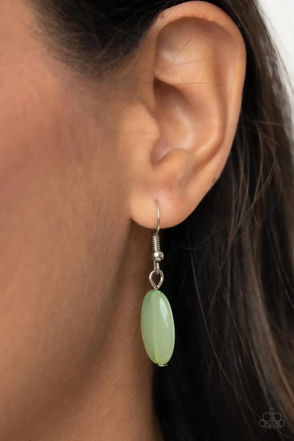 Paparazzi - Beachside Boardwalk - Green Necklace