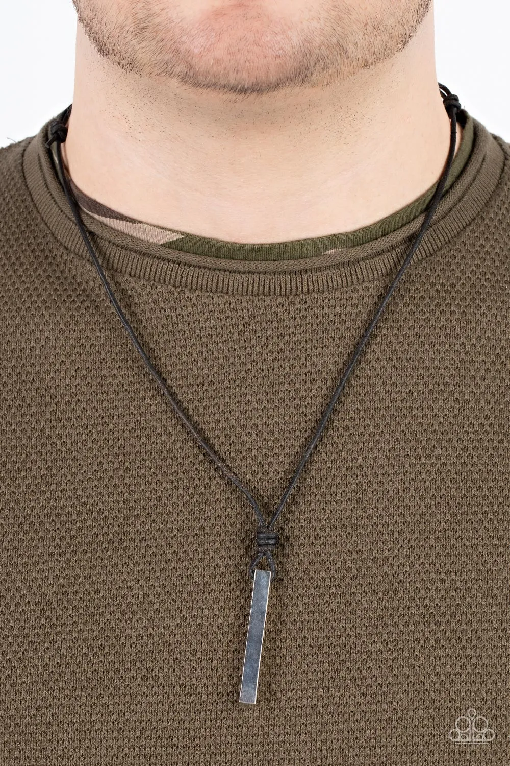 Paparazzi - Mechanical Maintenance - Silver Black Necklace