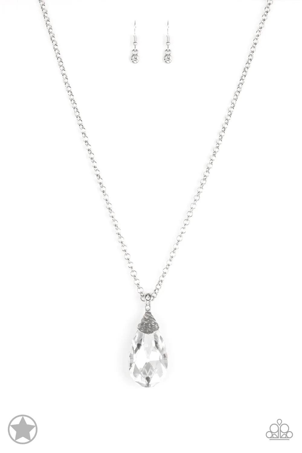 Paparazzi Spellbinding Sparkle Necklace White