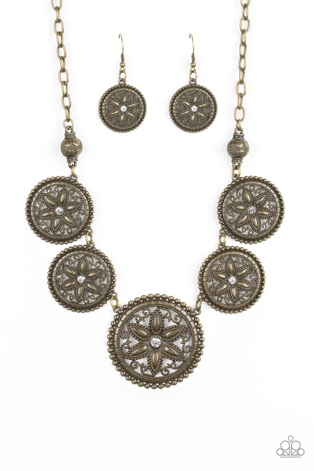 Paparazzi Written In The STAR LILIES Necklace Brass