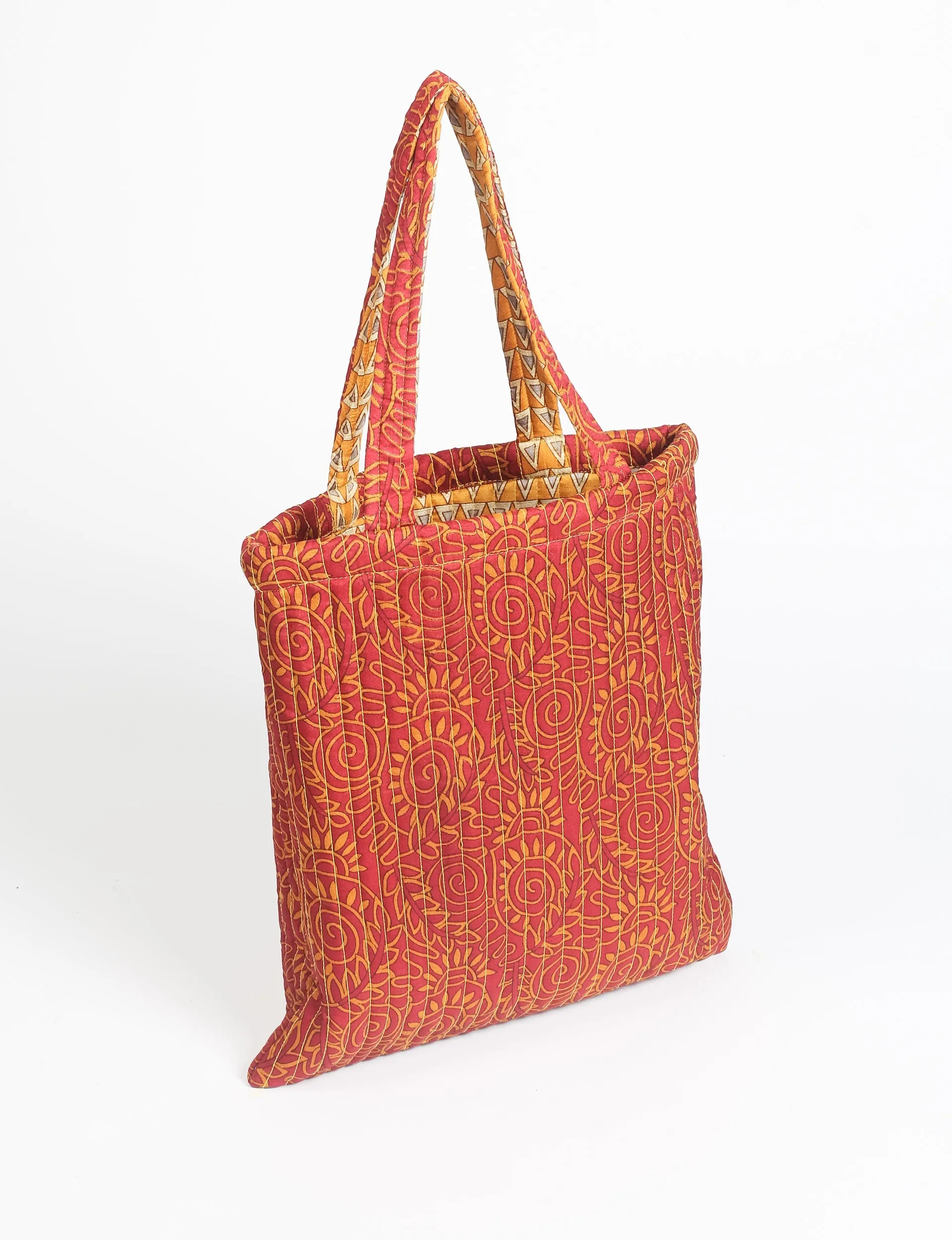 QUILTED SHOPPER BAG