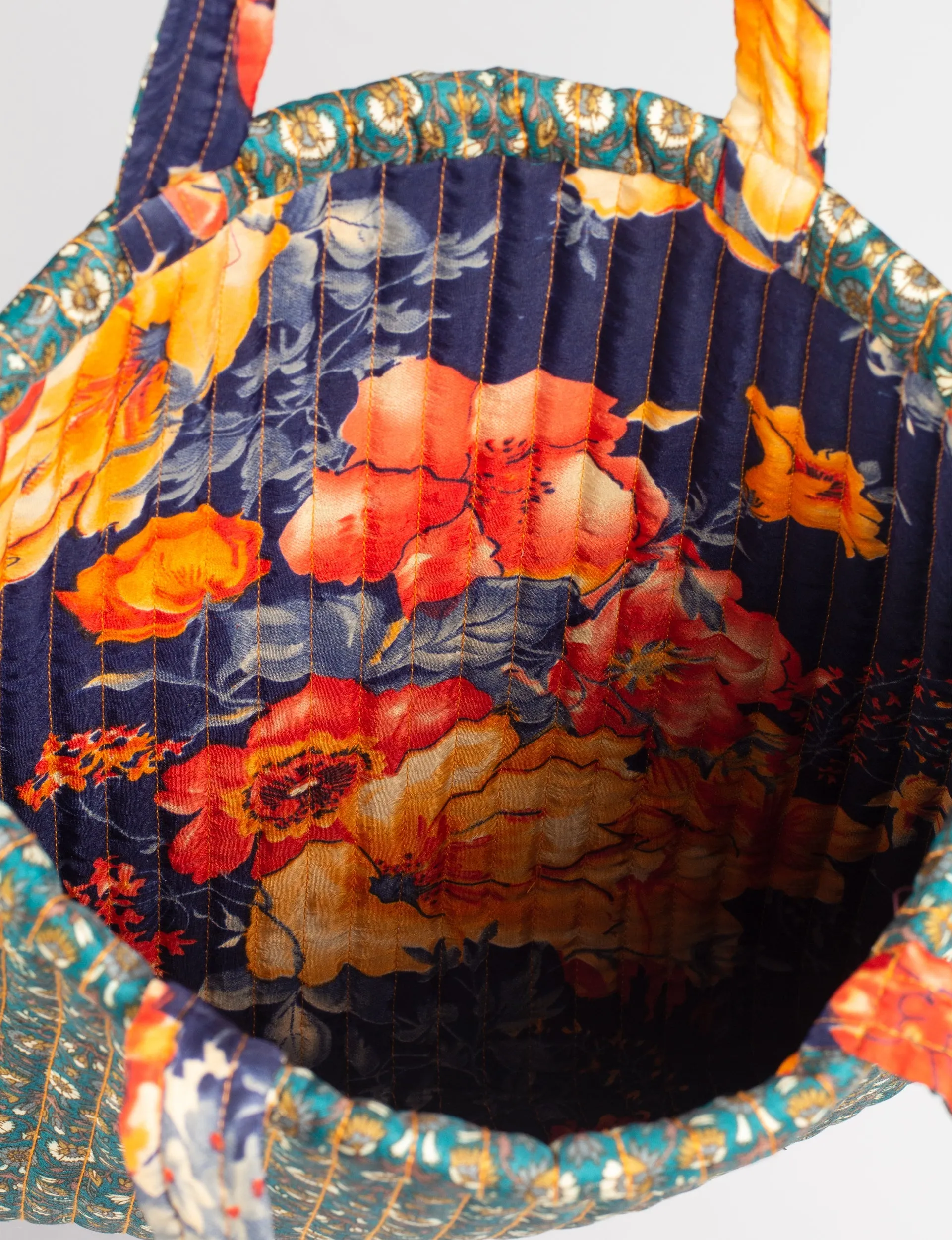QUILTED SHOPPER BAG