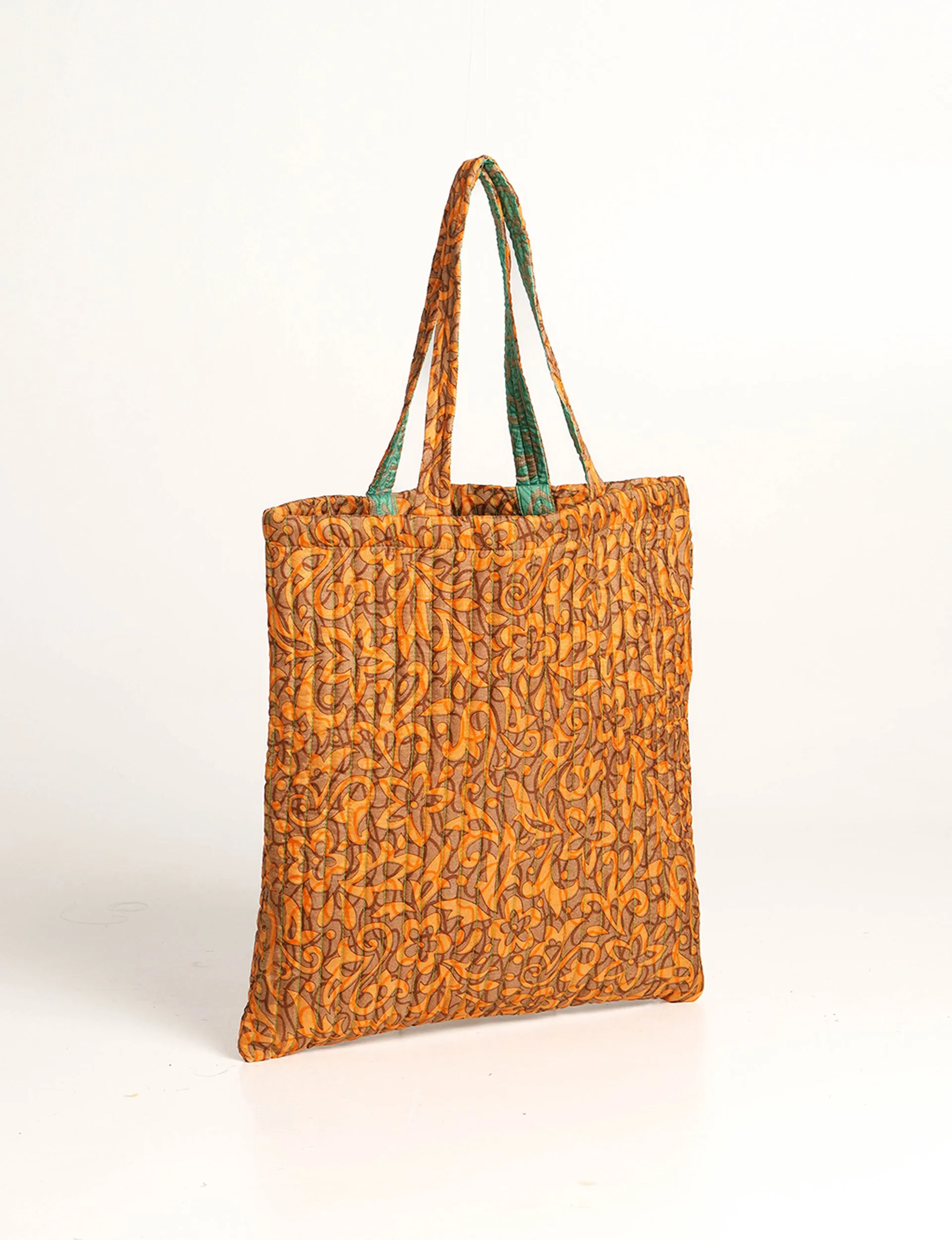 QUILTED SHOPPER BAG
