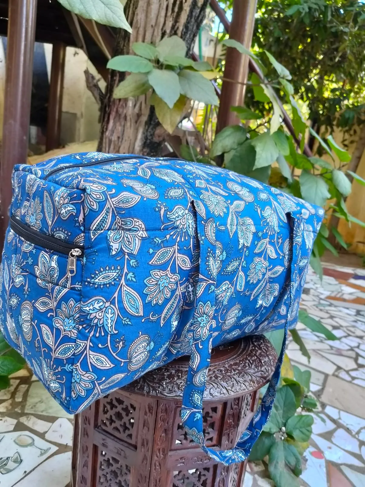 Rectangle Travel Bag Blue with Garden florals