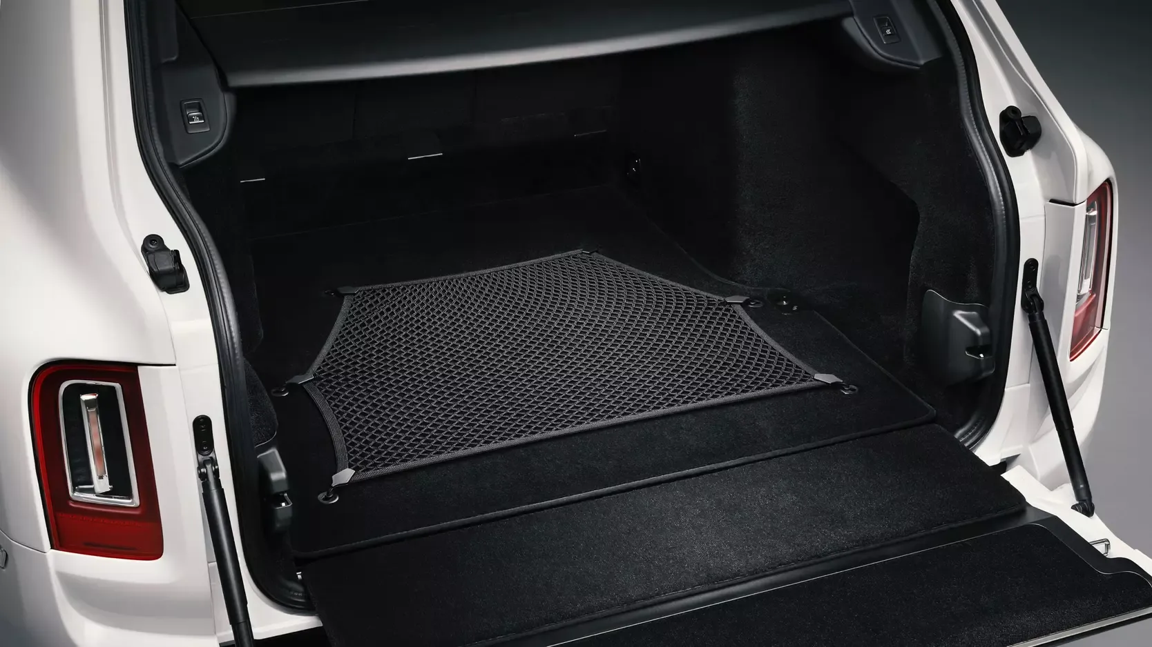 Rolls-Royce Luggage Compartment Net