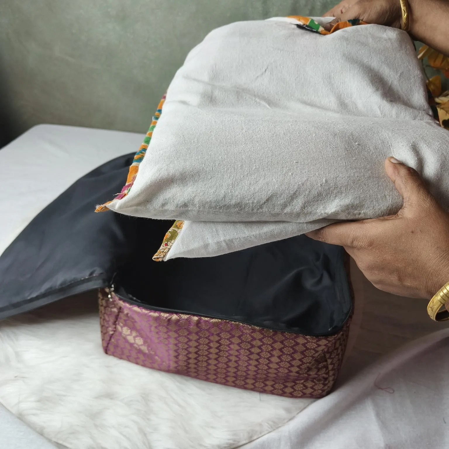 Saree Storage Bags Red Brocade Diamond Gold weaves