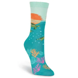 Sea Turtle Swimming / Coral/ Sun Socks (Women’s)