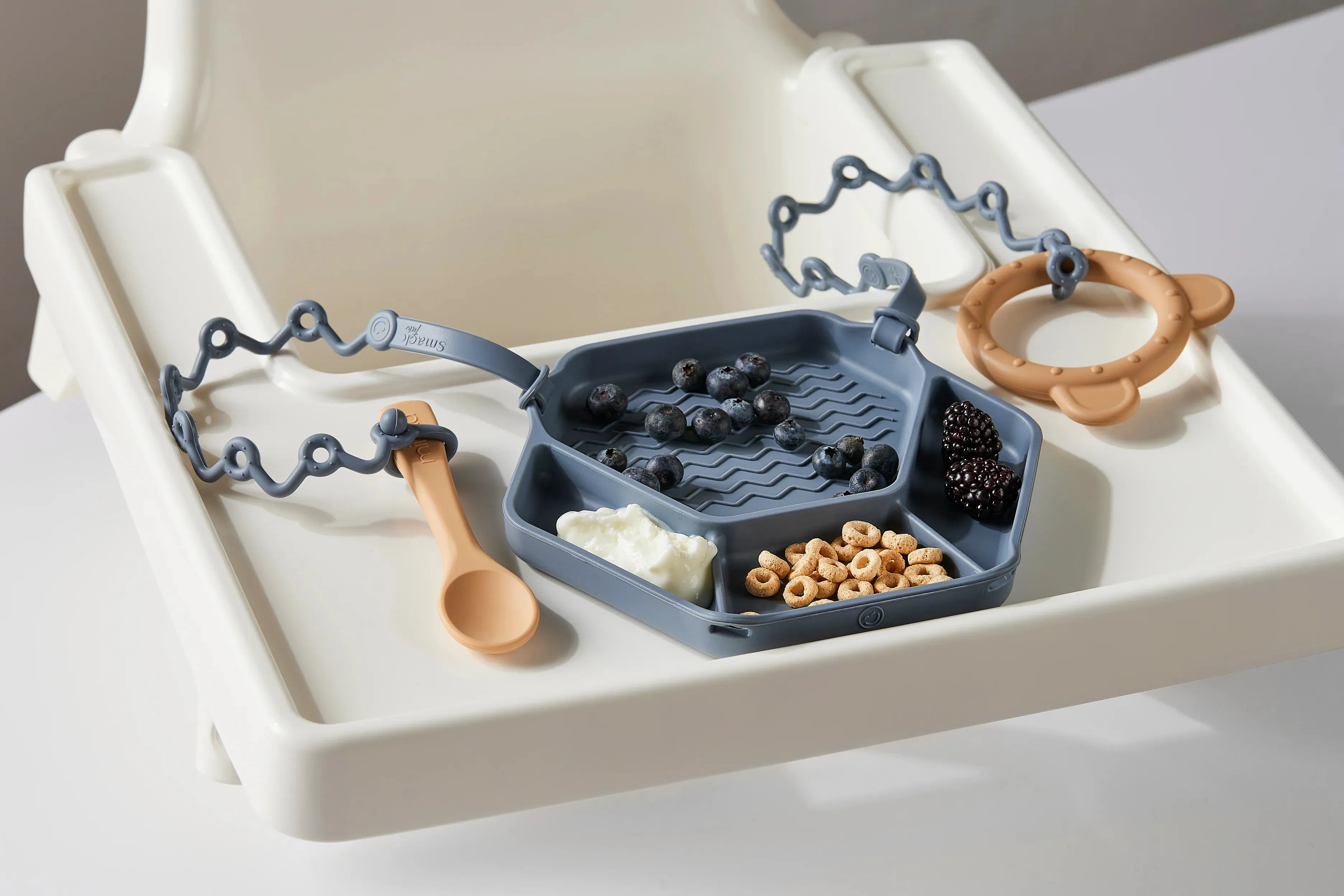 Smack Fun Tray with 2 Straps Tradewinds