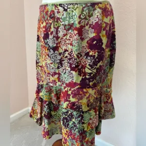 Vintage Anthropologie Odille Gold AccentFloral Print Ruffled Hem Pencil Skirt 8