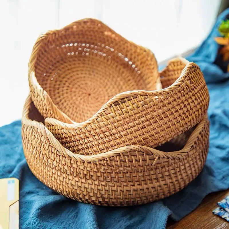 Woven Rattan Holds Fruit Baskets, Candies, Snacks And Snack Plates